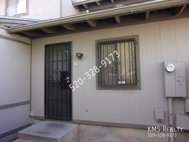 Photo - 591 W Redondo Dr