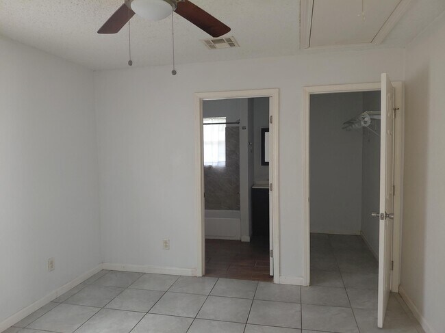 Photo - 3401 Belfort Ave