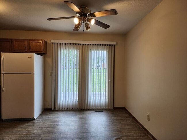 Photo - 3 Bedroom Duplex in East Glenn