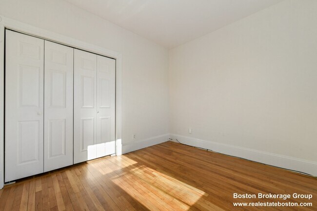 Photo - 50 Mt Vernon St