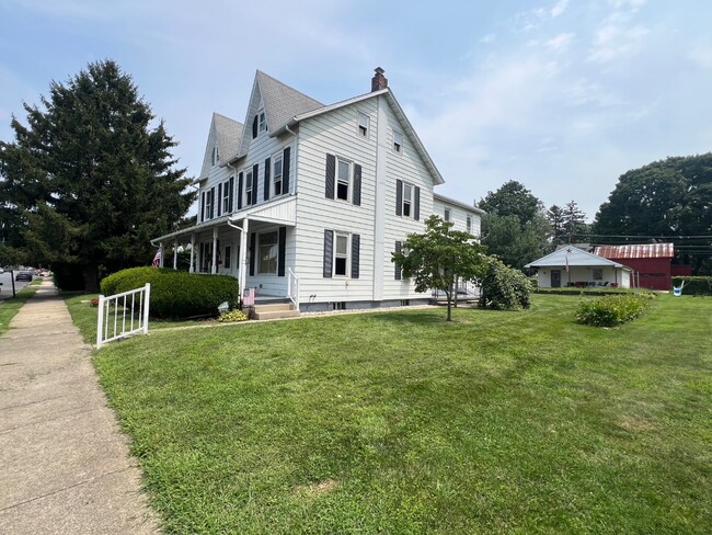 Photo - 822 Tuckerton Ave