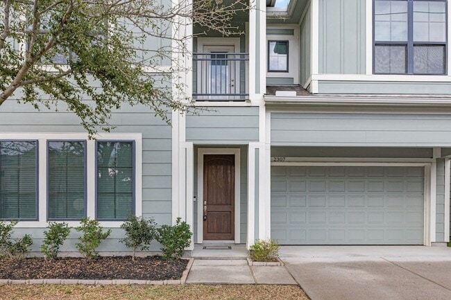 Photo - 2307 Langston St