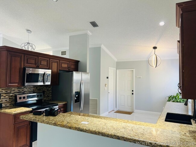 Photo - 12623 SW 8th Ct
