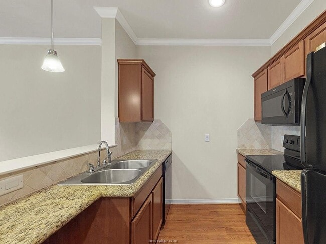 Photo - Lakeridge Townhomes #2607