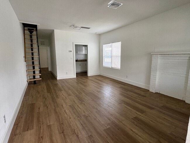 Photo - 624 S 12th St
