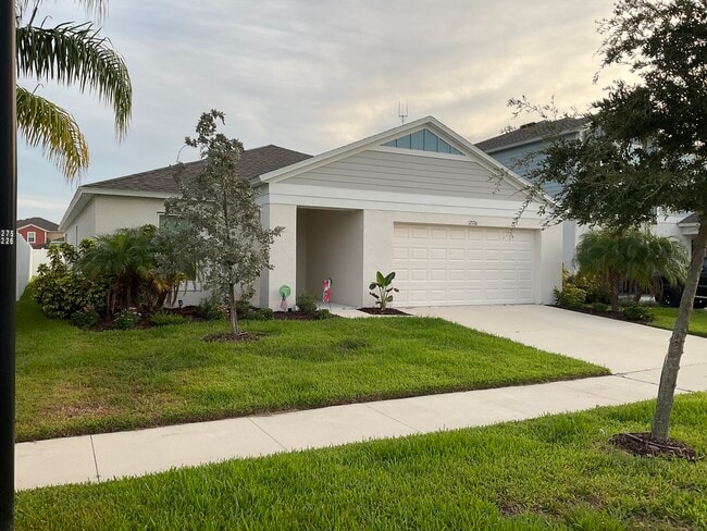 Building Photo - 12776 Tannencrest Dr Rental