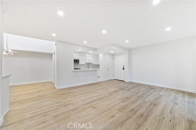 Photo - 15215 Magnolia Blvd