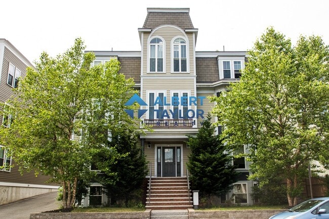 Photo - 111 Pleasant St