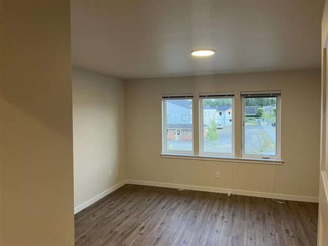 2229 DeJong Dr Unit 2229 DeJong Drive Unit B