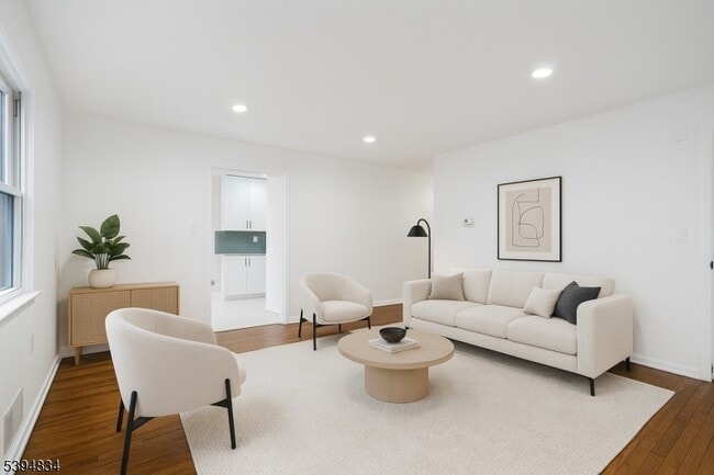 Photo - 76 Mt Kemble Ave Unidad 1