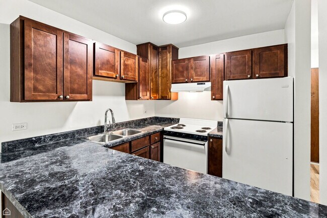 Photo - 543 Burlington Ave Unidad 202