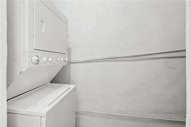 Photo - 1216 Camp St