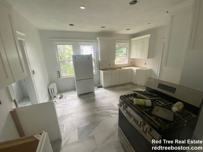 Photo - 244 Winchester St Unit 1