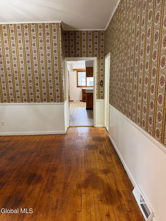 Photo - 214 Market St Unit 1