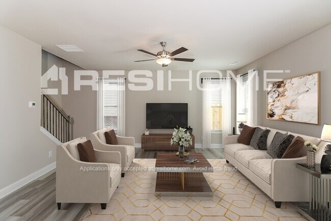 Photo - 190 Brougham Dr S