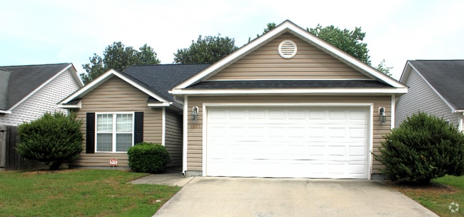 Building Photo - 1207 Wyngate Dr Rental