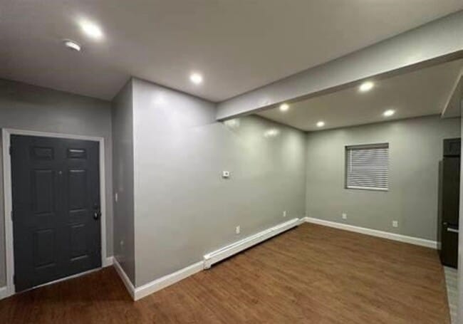 Photo - 522 4th St Unit 1R