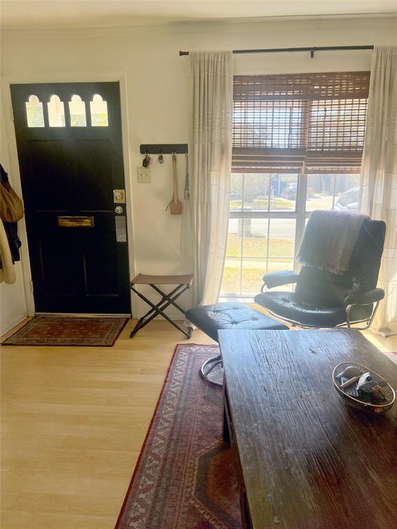 Photo - 204 Sheraton Ave