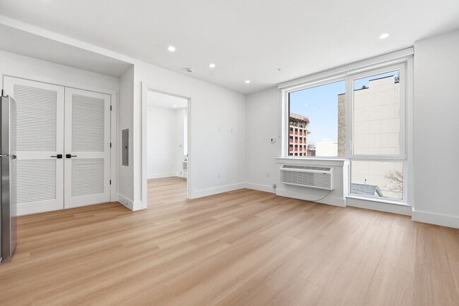 Photo - 337 Johnston Ave Unit 507