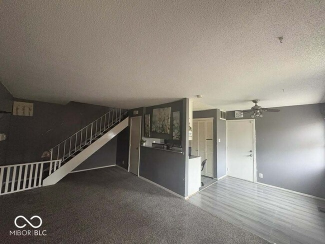 Photo - 3281 Lupine Dr