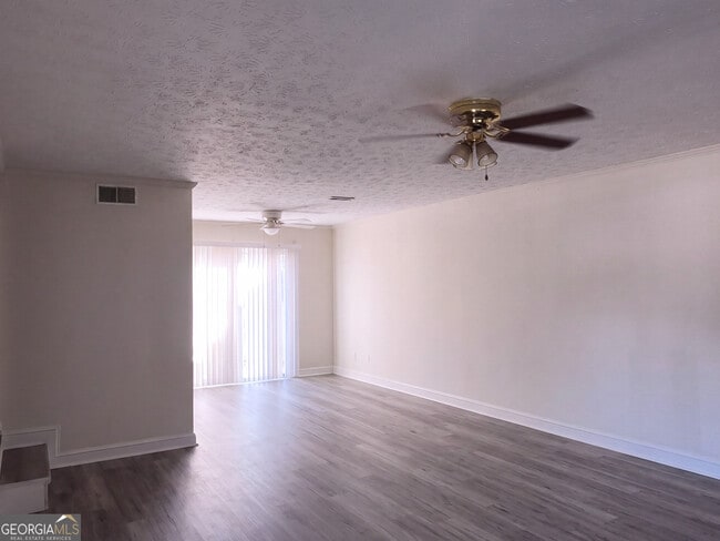 120 Boley Dr