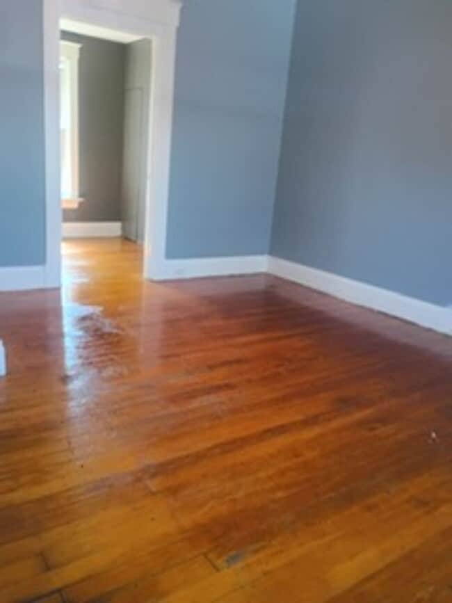 Photo - Lockland gem