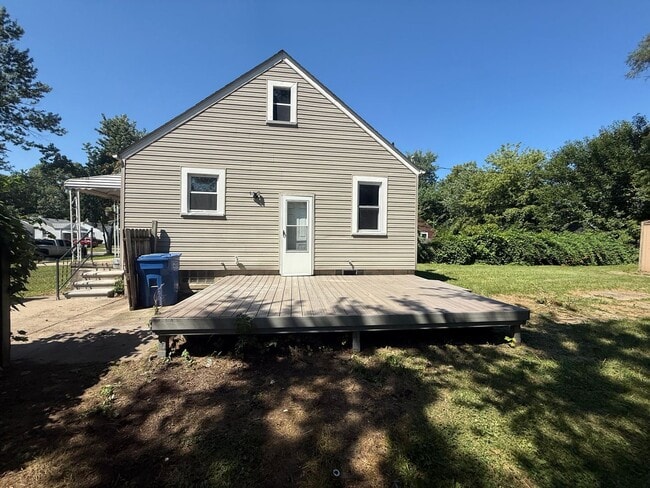 3 BEDROOM HOME IN WARREN - 3 BEDROOM HOME IN WARREN