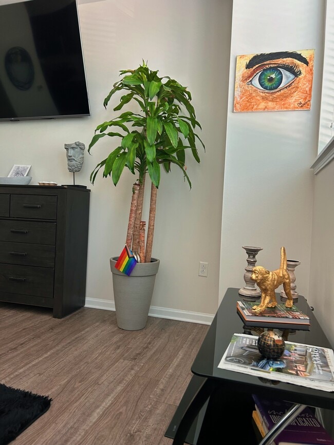 Photo - 100 E Washington St Unit 23