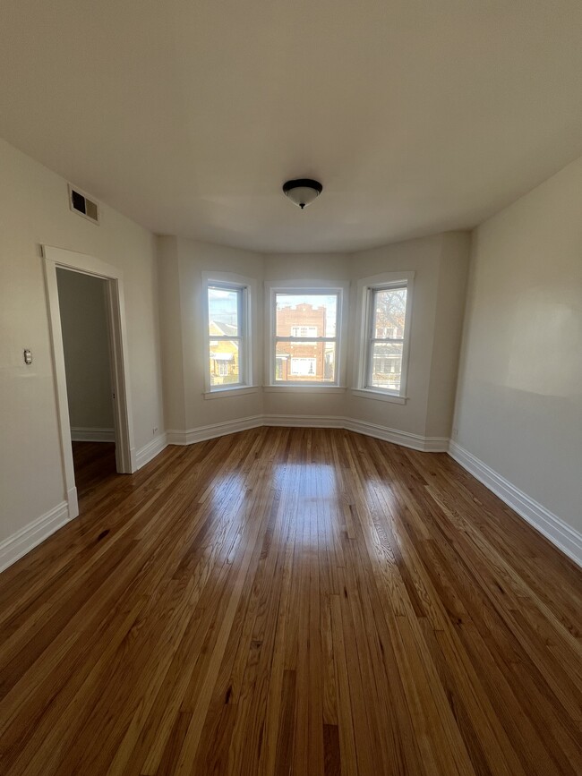 Living Room - 4321 W Thomas St Apartamentos Unidad 2