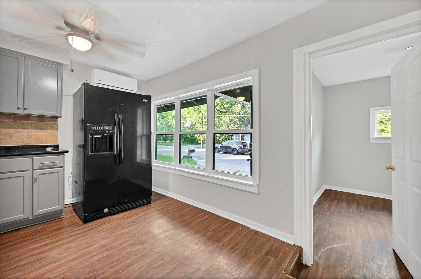 Photo - 601 Booker T Washington St
