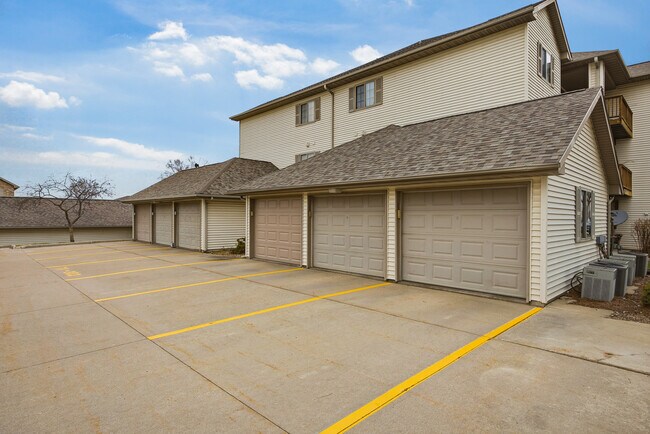 Photo - 2871 Coral Ct Unidad 2871 Coral Ct