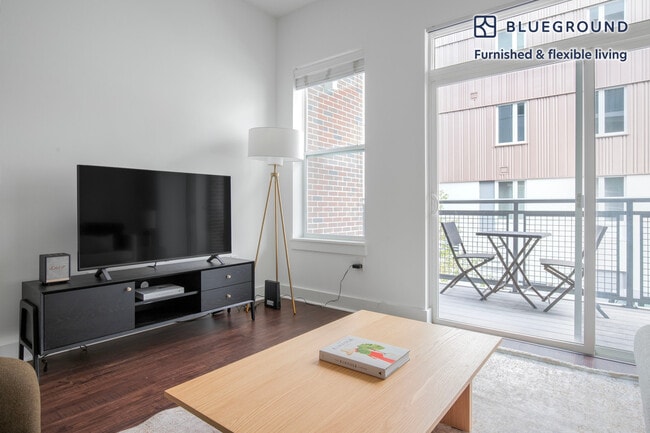 Photo - 80 Fawcett St Unit FL2-ID936