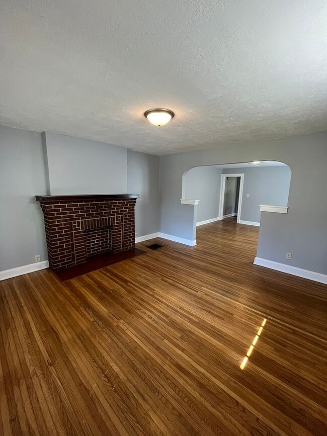 Building Photo - 452-454 S Huron Ave. Unit 454 S Huron St