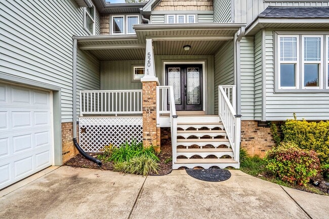 Photo - AVAILABLE FOR MOVE-IN AUGUST 10, 2026-BEAUTIFUL HOME ON A HILL! FIRST FLOOR MASTERBEDROOM!