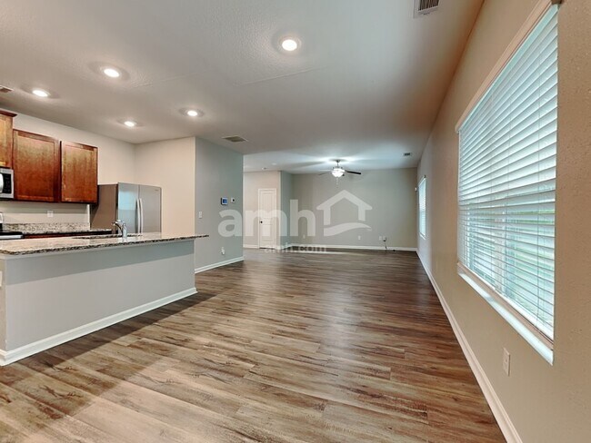 Photo - 116 Al Jennah Blvd