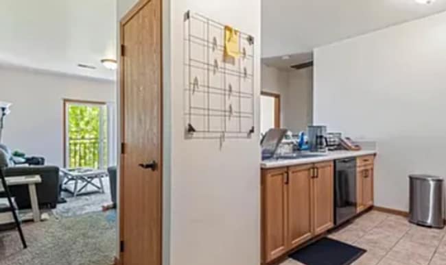 Photo - 901 Kearney St Unit 9