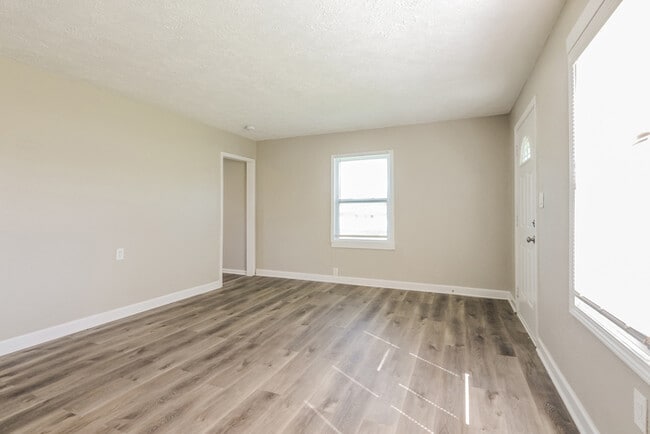 Photo - 2650 Kristen Dr