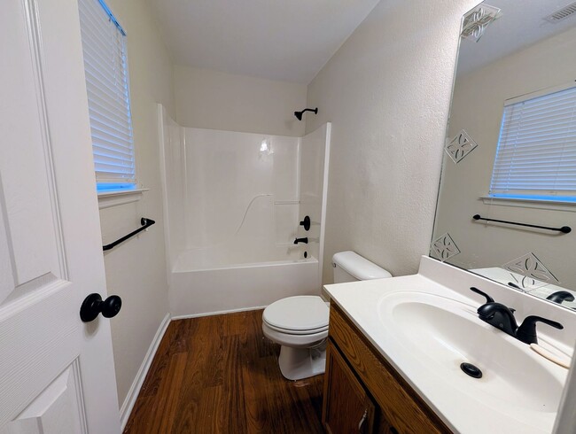 Photo - 3 BR 2 BA For Rent in Rossville