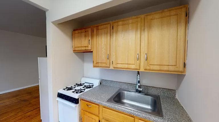 Photo - 383 Grand St Unidad 403