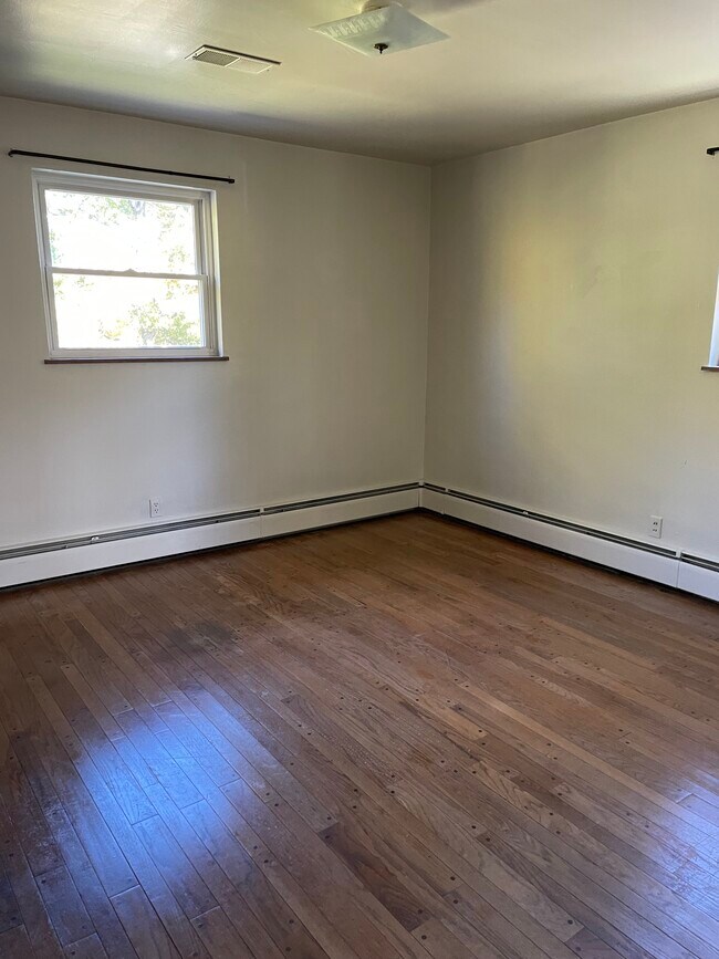 Photo - 12 Leathers Rd Unidad #1