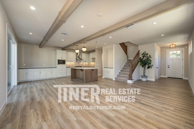 Photo - 8943 Fair Oaks Blvd