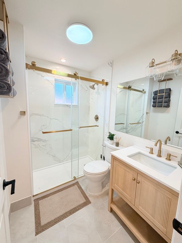 Photo - 9966 Pacific Ave