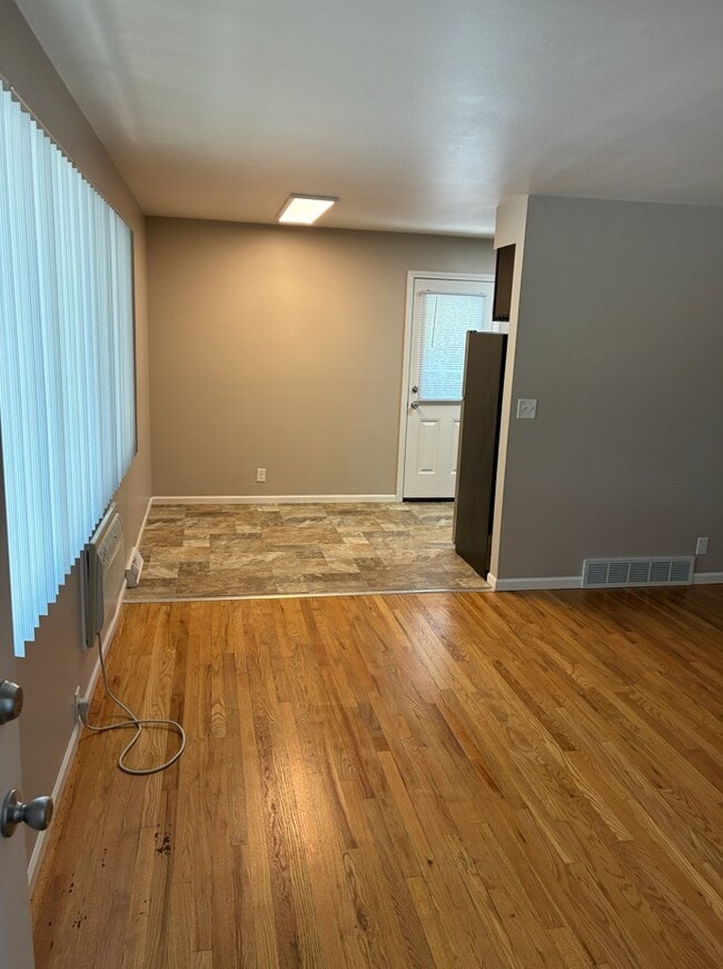 Photo - Magnolia Lane Apartments