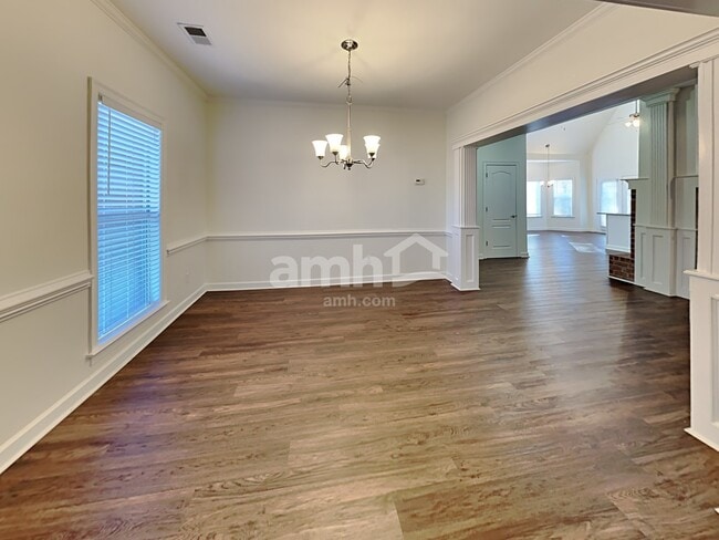 Photo - 7501 Mary Dr