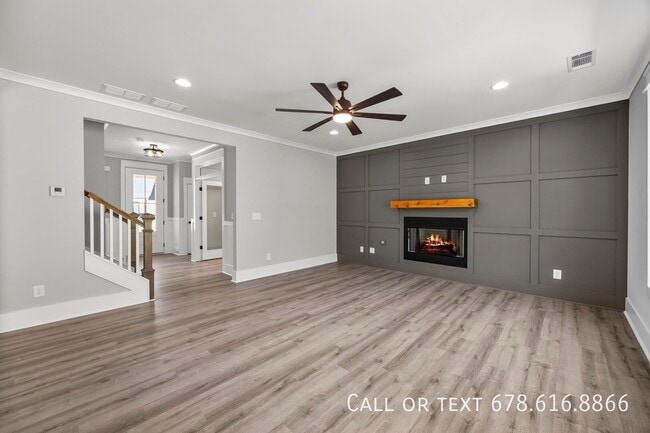 Photo - 529 Mill Farm Ln