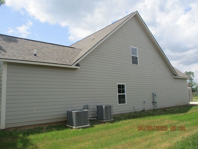 Photo - 127 Chelmsford Ct