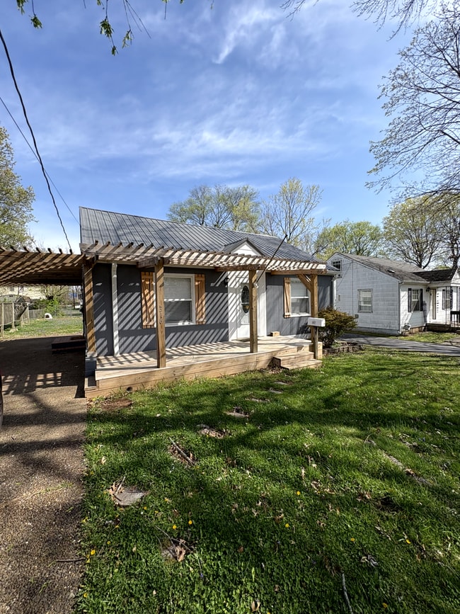 Photo - 2 Bedroom Pet Friendly Home For Rent in Hopkinsville!