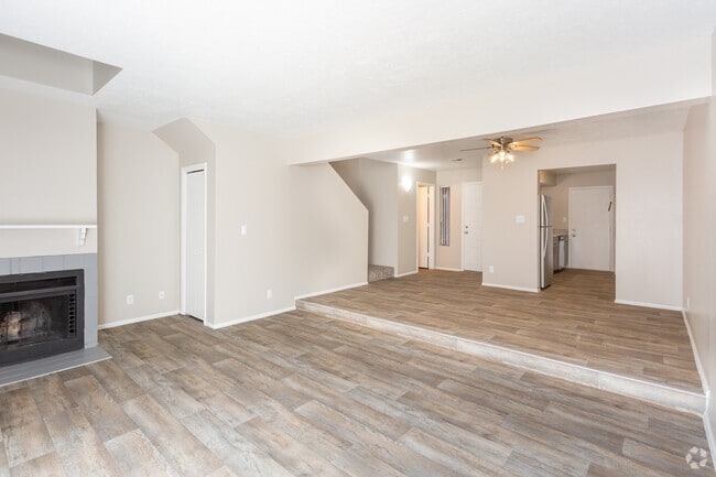 2BR 2BA - 1,308 SF