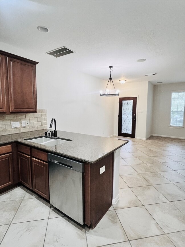 Photo - 133 E Montfair Blvd