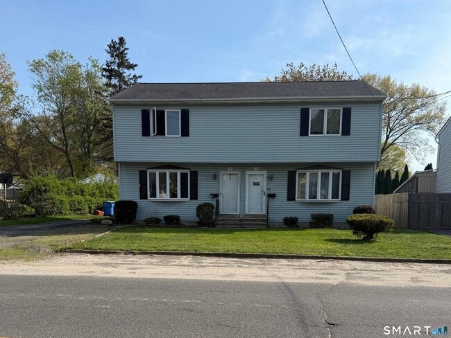 Photo - 219 Nichols Dr